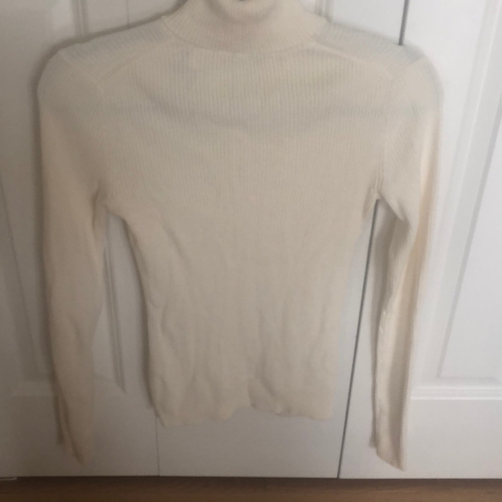 Ivory Ribbed Sweater - Picture 3 of 3